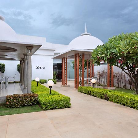 Le Meridien Coimbatore Bagian luar foto