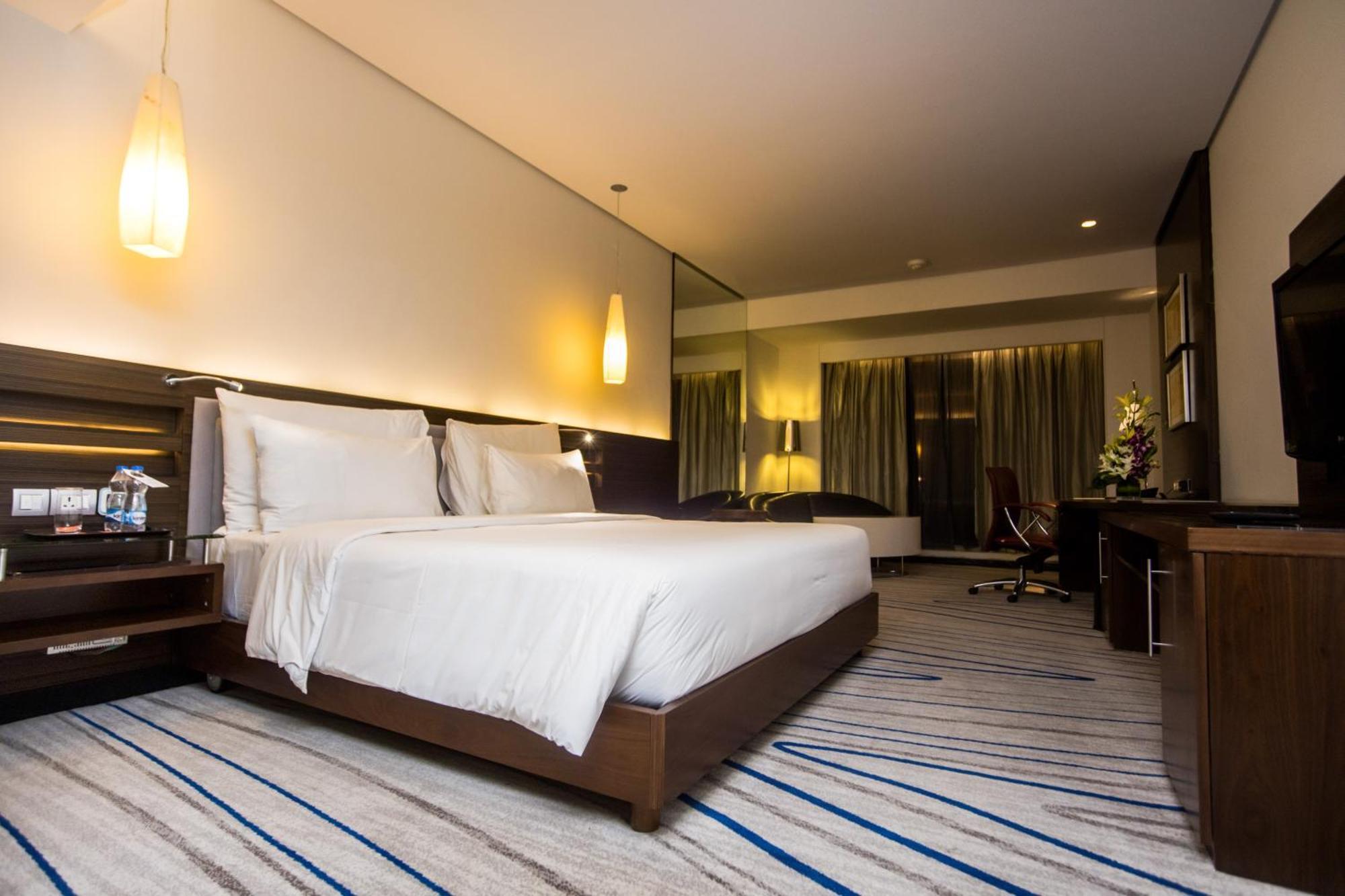 Le Meridien Coimbatore Bagian luar foto