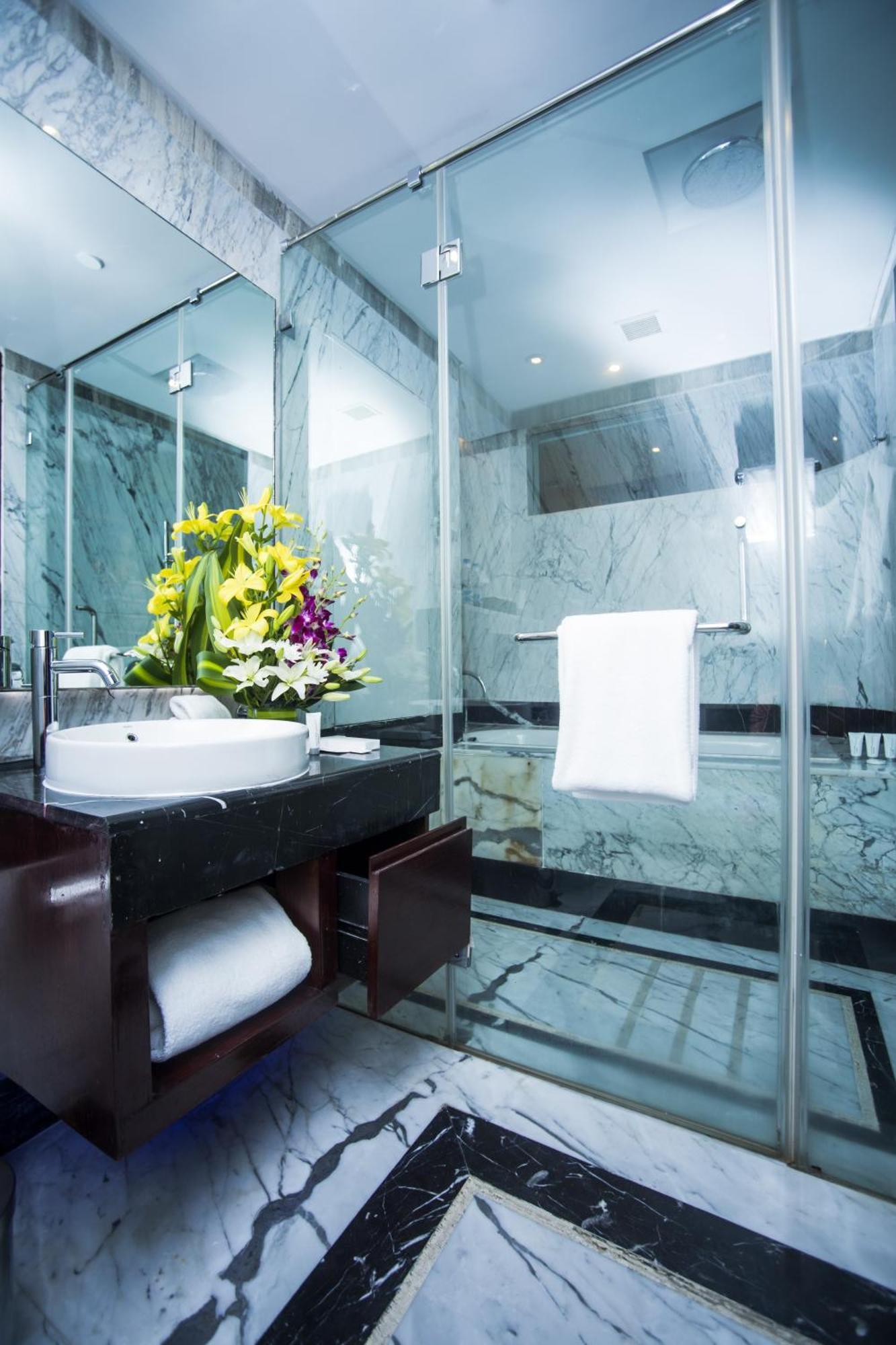 Le Meridien Coimbatore Bagian luar foto