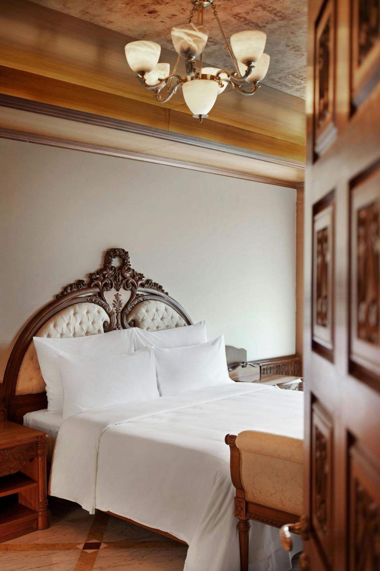 Le Meridien Coimbatore Bagian luar foto