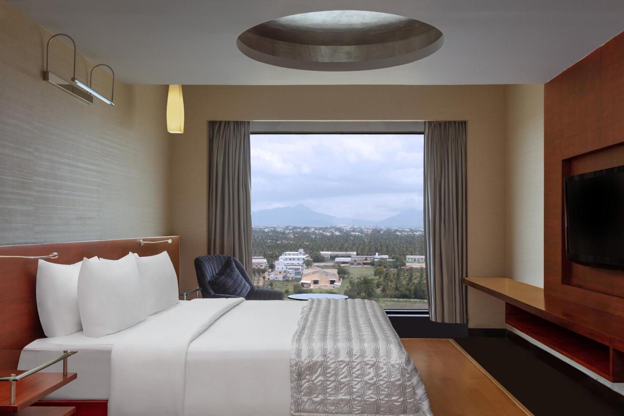 Le Meridien Coimbatore Bagian luar foto