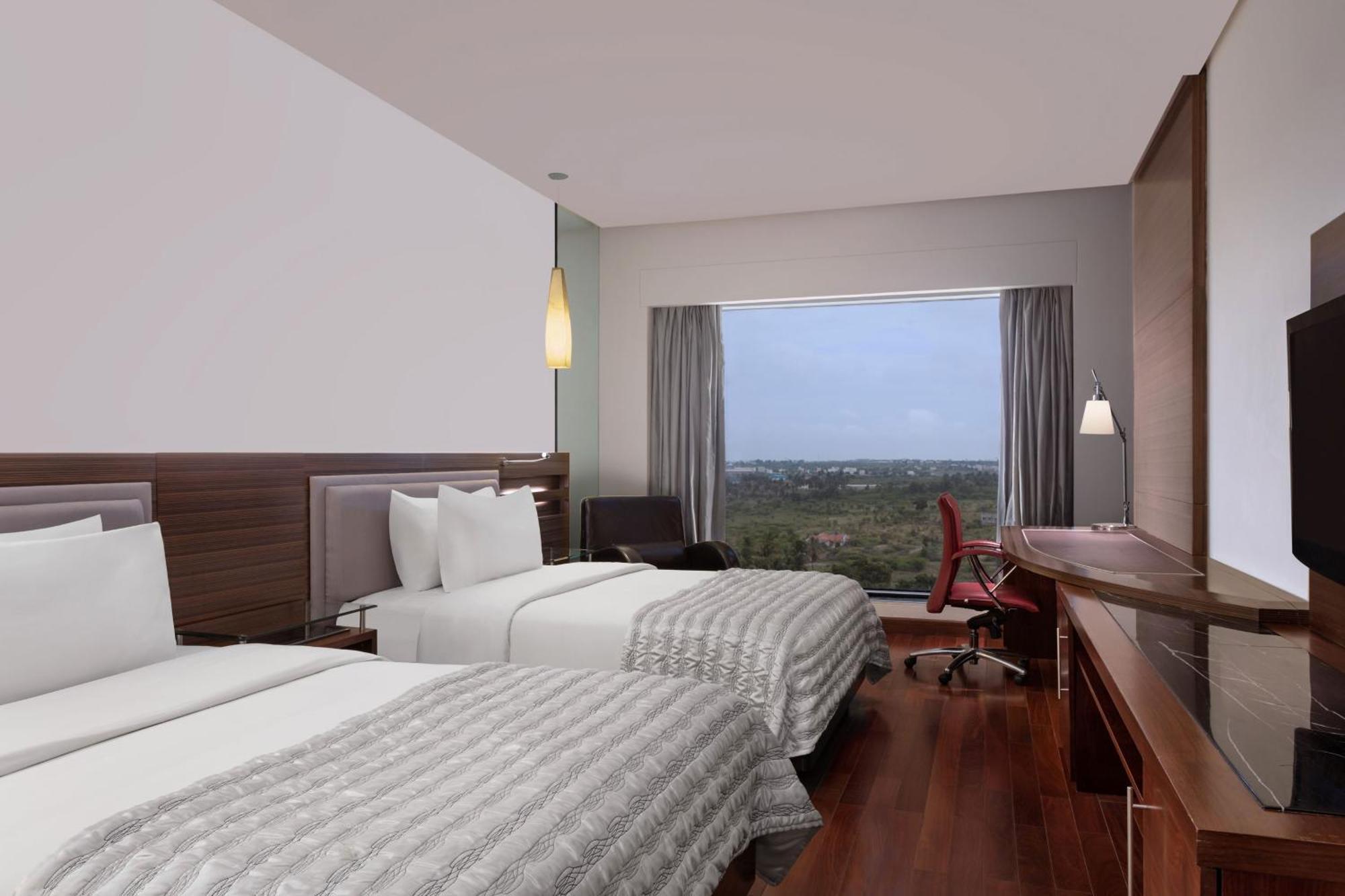 Le Meridien Coimbatore Bagian luar foto